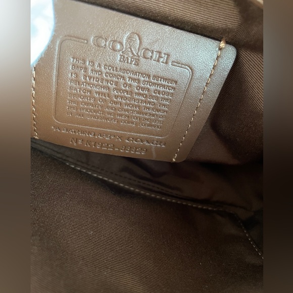 【Bape X Coach】 Academy Crossbody In Signature Canvas With Ape Head - Picture 8 of 14